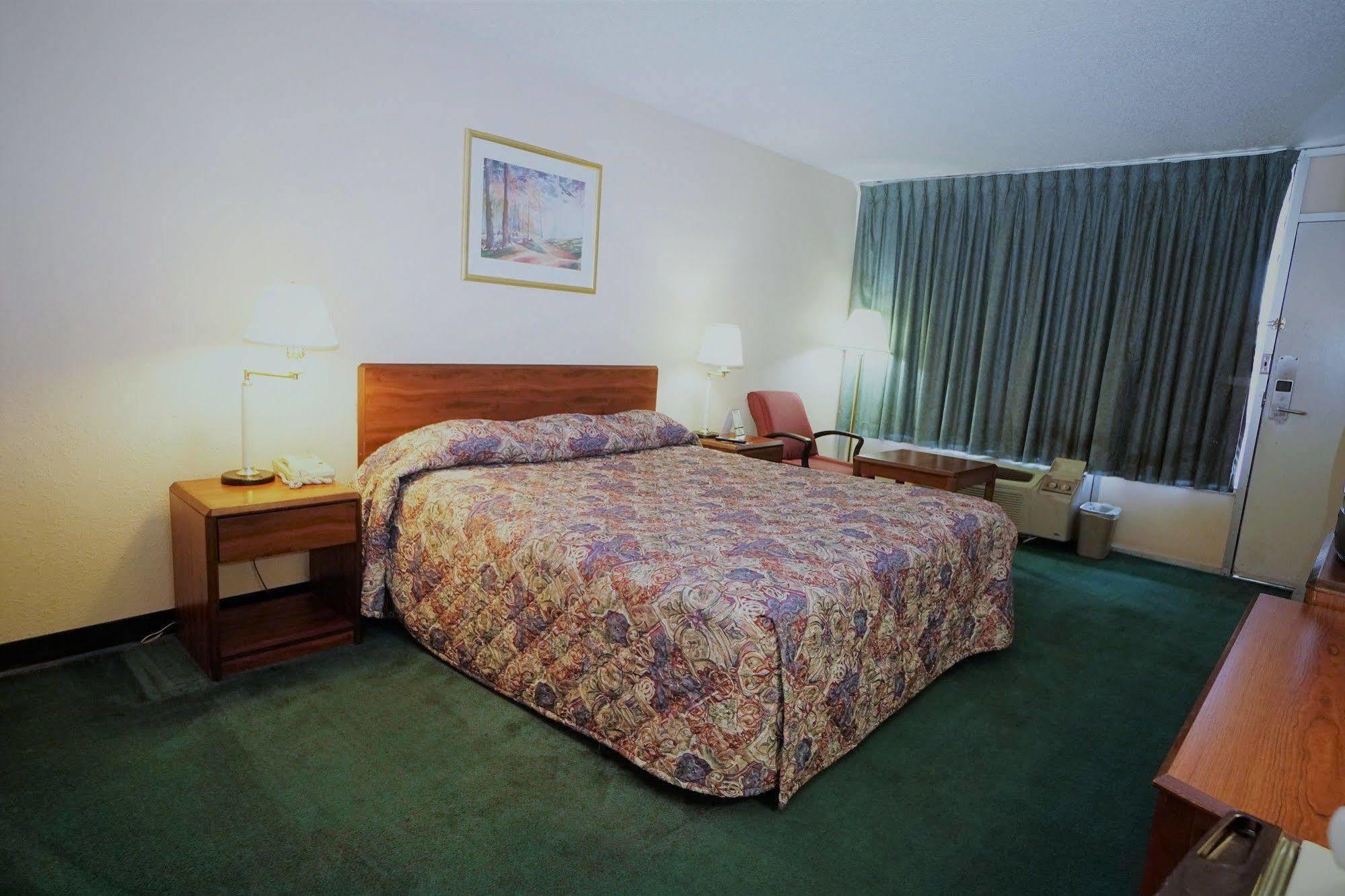 Knights Inn Ashland Bagian luar foto
